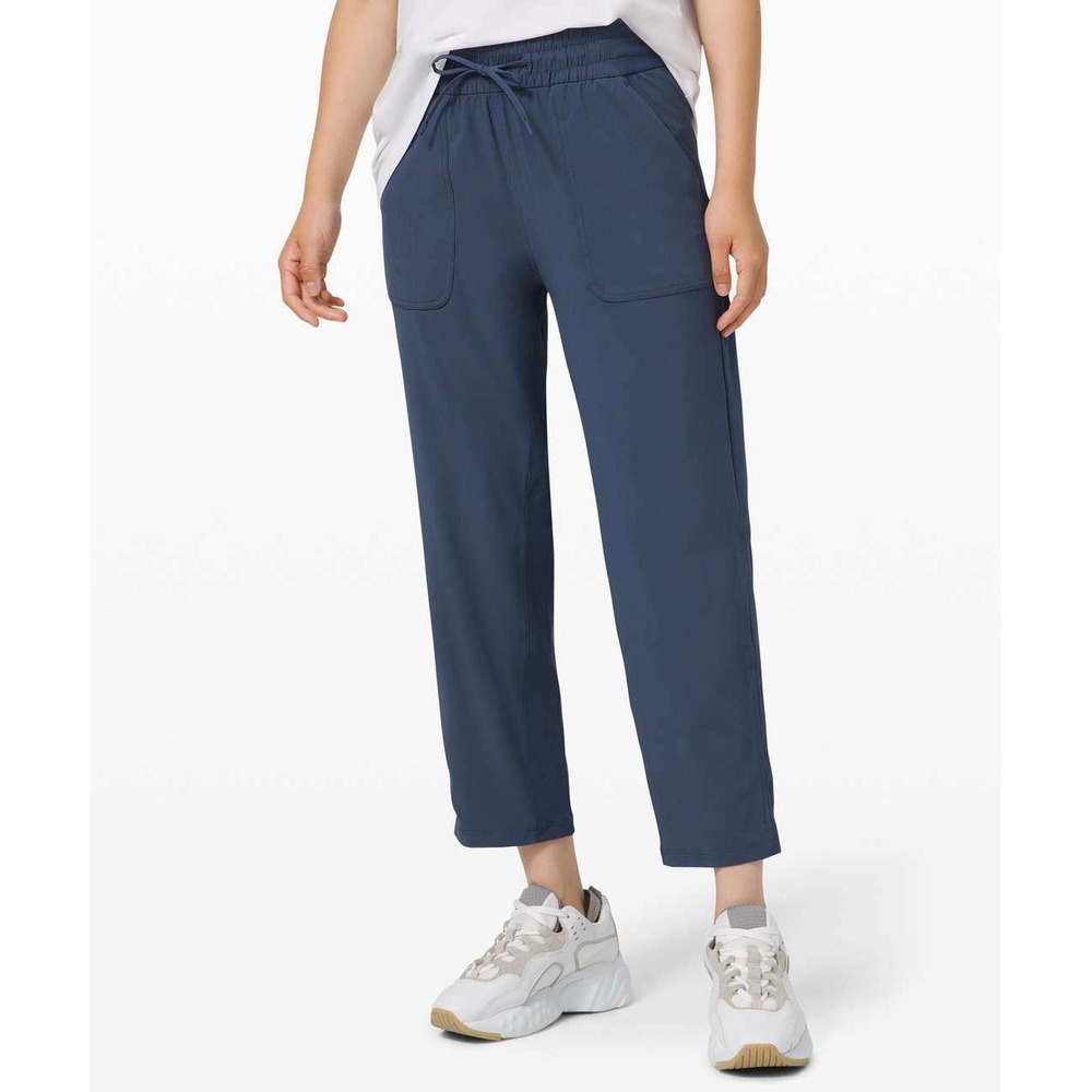 Lululemon Beyond the Studio Crop Jogger Pants Blue Size 10